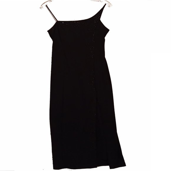 •	Dollar One Shoulder Front Slit Black with Decorative Highlights Size Medium - Picture 2 of 9